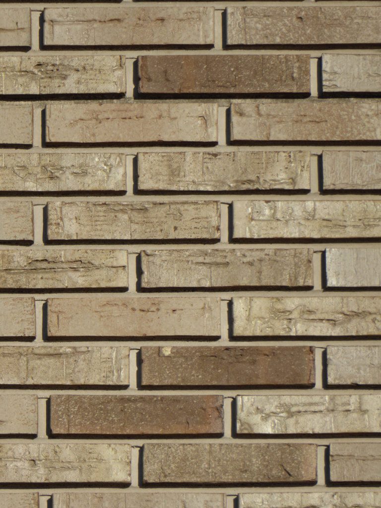 De Kameleon Karspeldreef Amsterdam metselwerk dichtbij staand