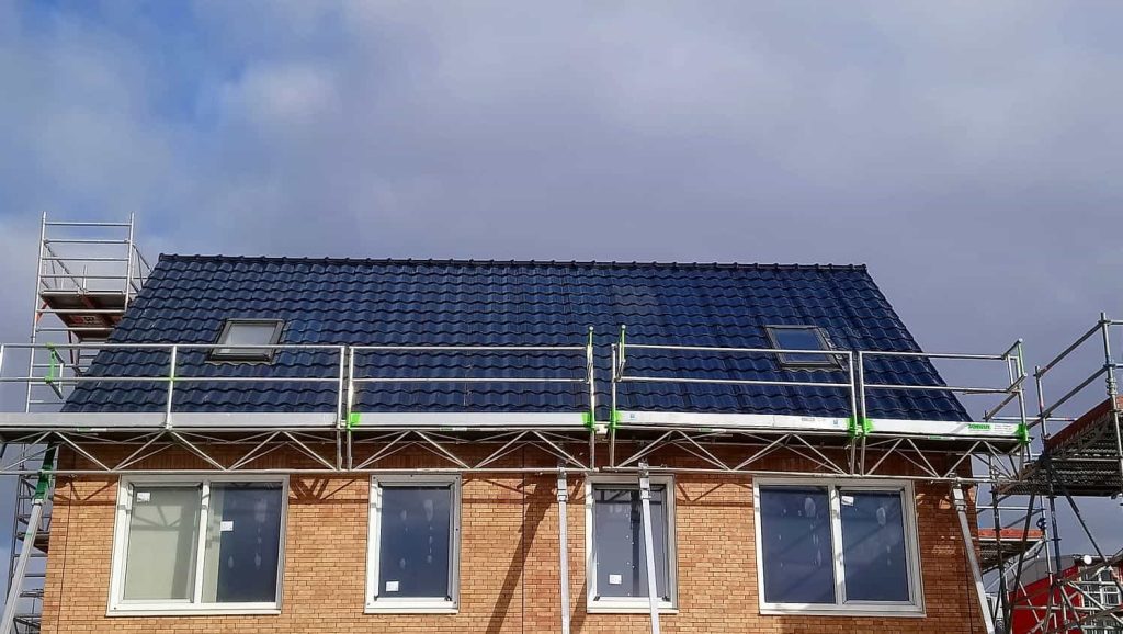 Loskade Groningen Van Wijnen Aberson Solar Hantile dakpannen steenstrips