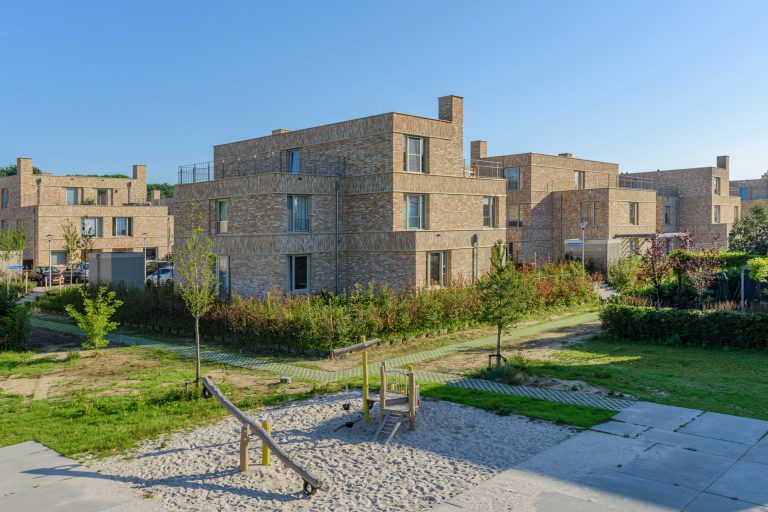 Overzicht van kleine villa's met lichte steenOverzicht van kleine villa's met lichte steen