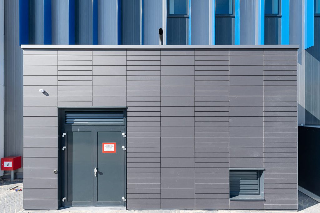 De grijze tegels van Argeton in een uitbouw