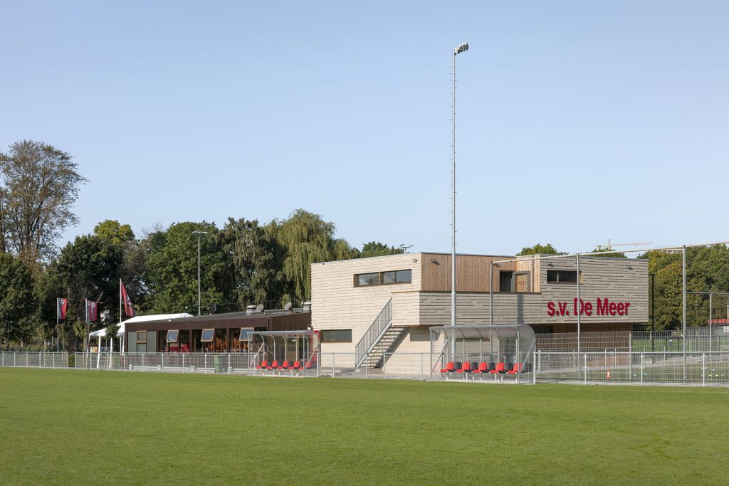 Gevelbekleding sv de meer Amsterdam