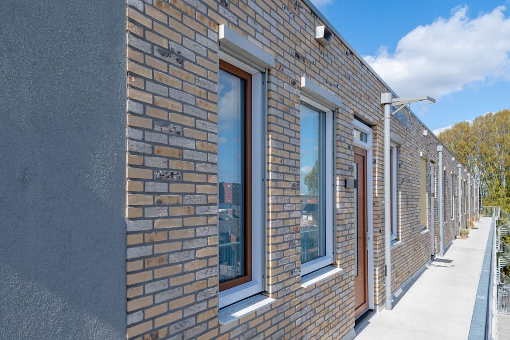 Troelstralaan Assen gevelstenen Aberson galerij details