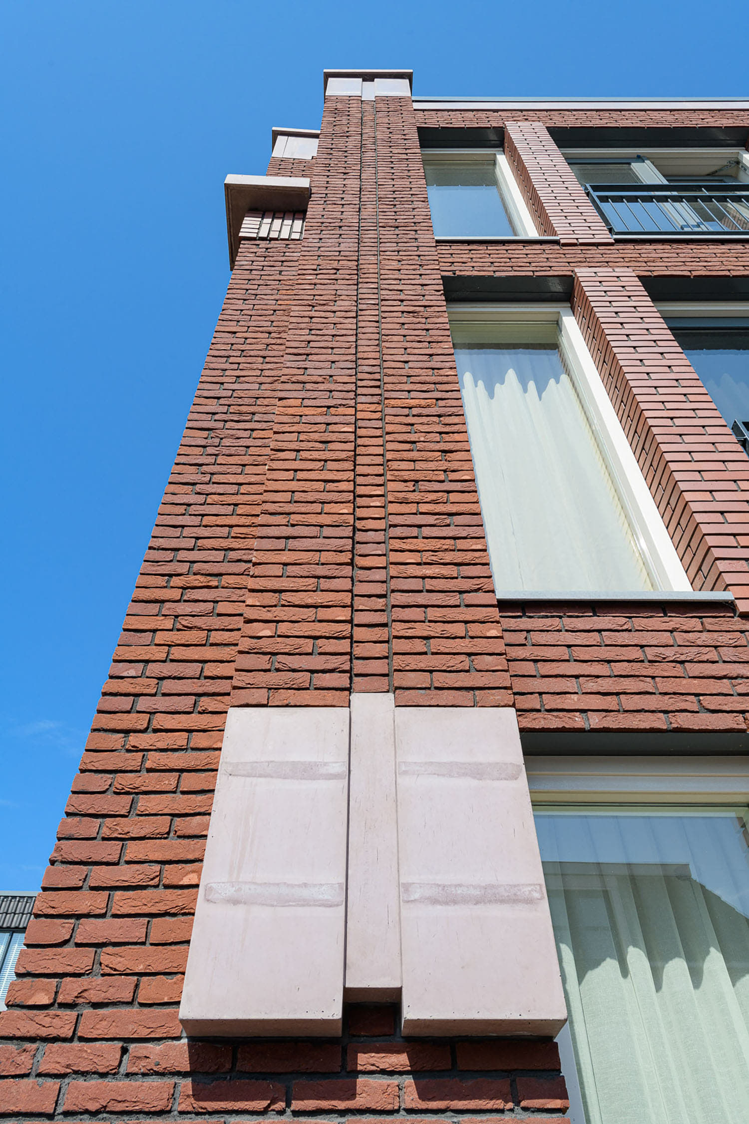 Dukdalf harlingen Aberson gevelstenen hoek met details