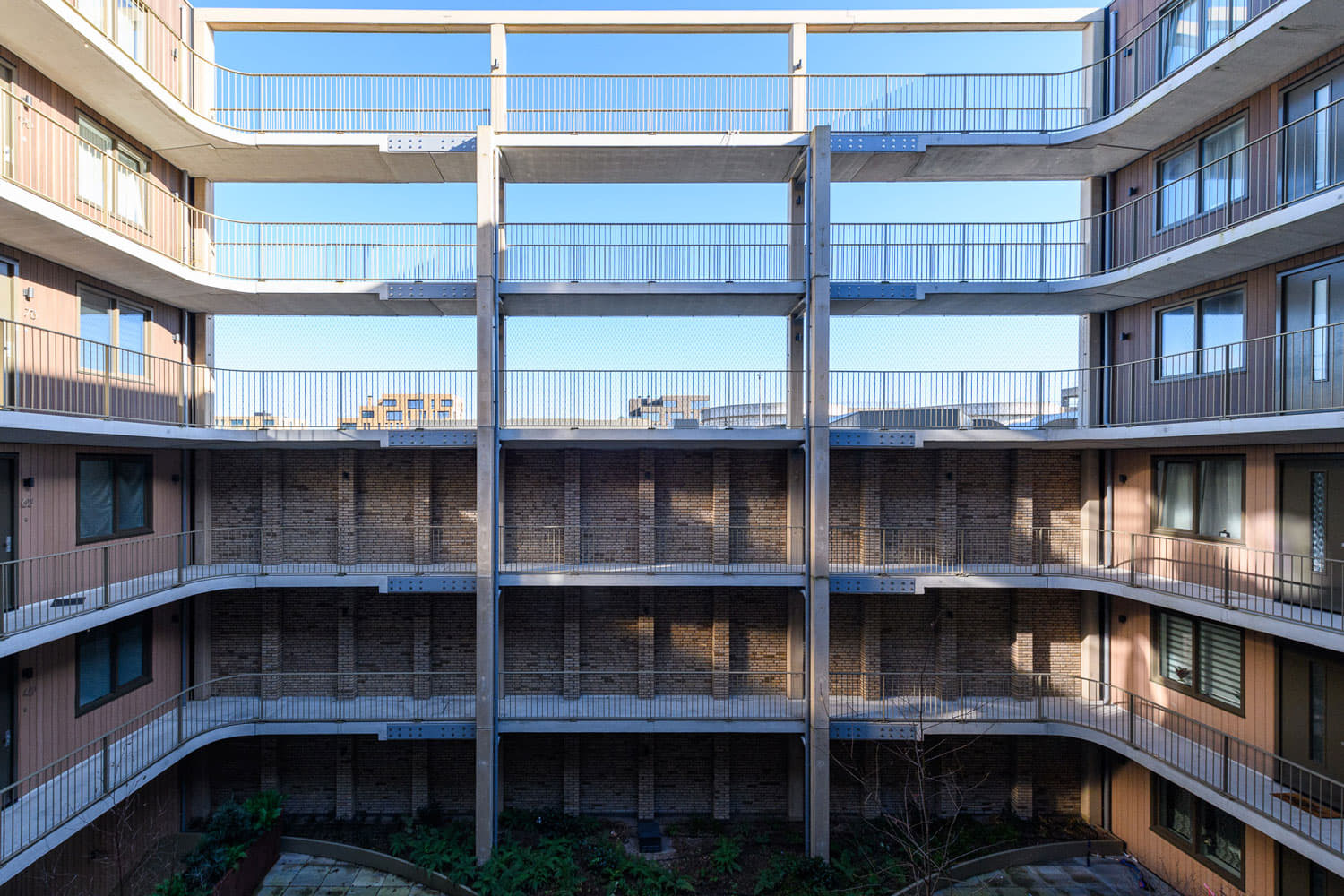 Binnenhof van De Finish met een extra zijde gecreëerd voor de rondloop Zeeburgereiland Amsterdam