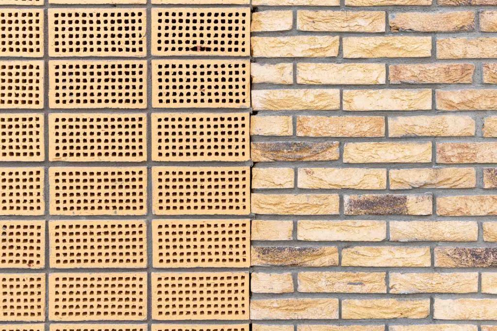 Parkweg Schiedam akoestieksteen met gevelsteen gevelstenen akoestiekstenen dakpannen Aberson