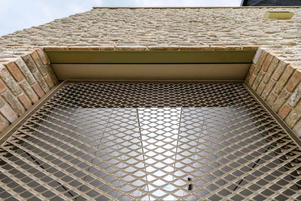 Esdal college Borger blubbervoeg icm stalen frame gevelstenen en mortel Aberson