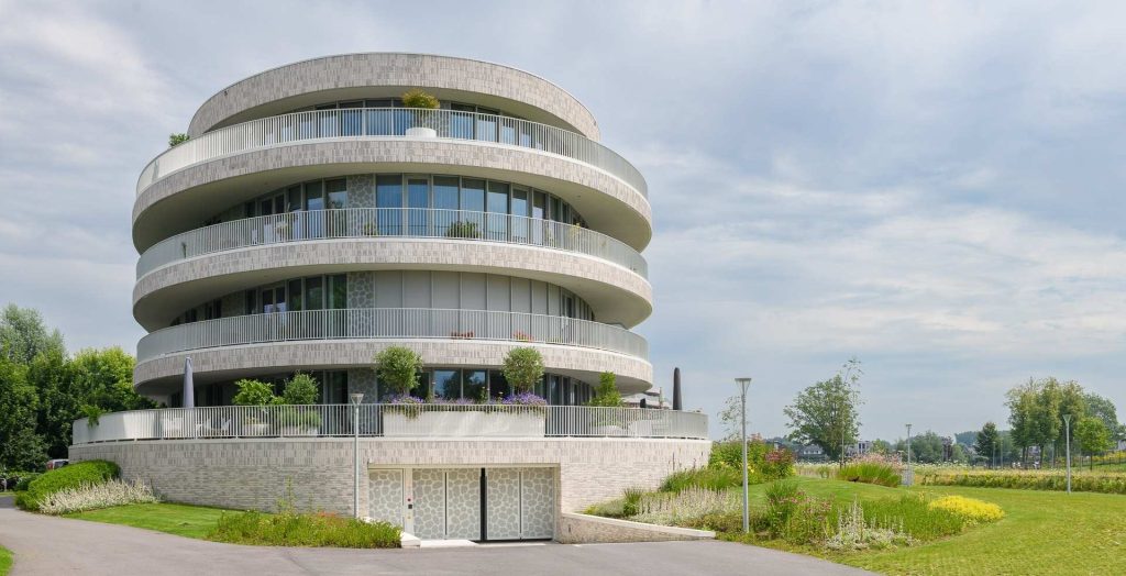 De Kiezels en De Schelp Rotterdam gevelstenen Aberson 12