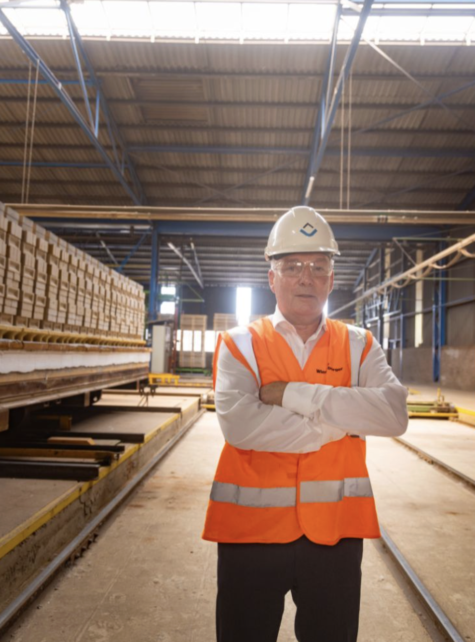 Handen ineen voor duurzame gevelstenen Kringloopsteen Janssen de Jong Wienerberger Aberson