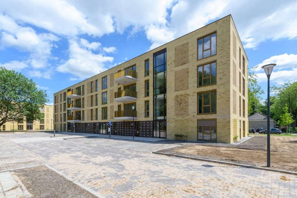 Hobbamastraat Deventer - UITGELICHT - Aberson - op afstand (2)